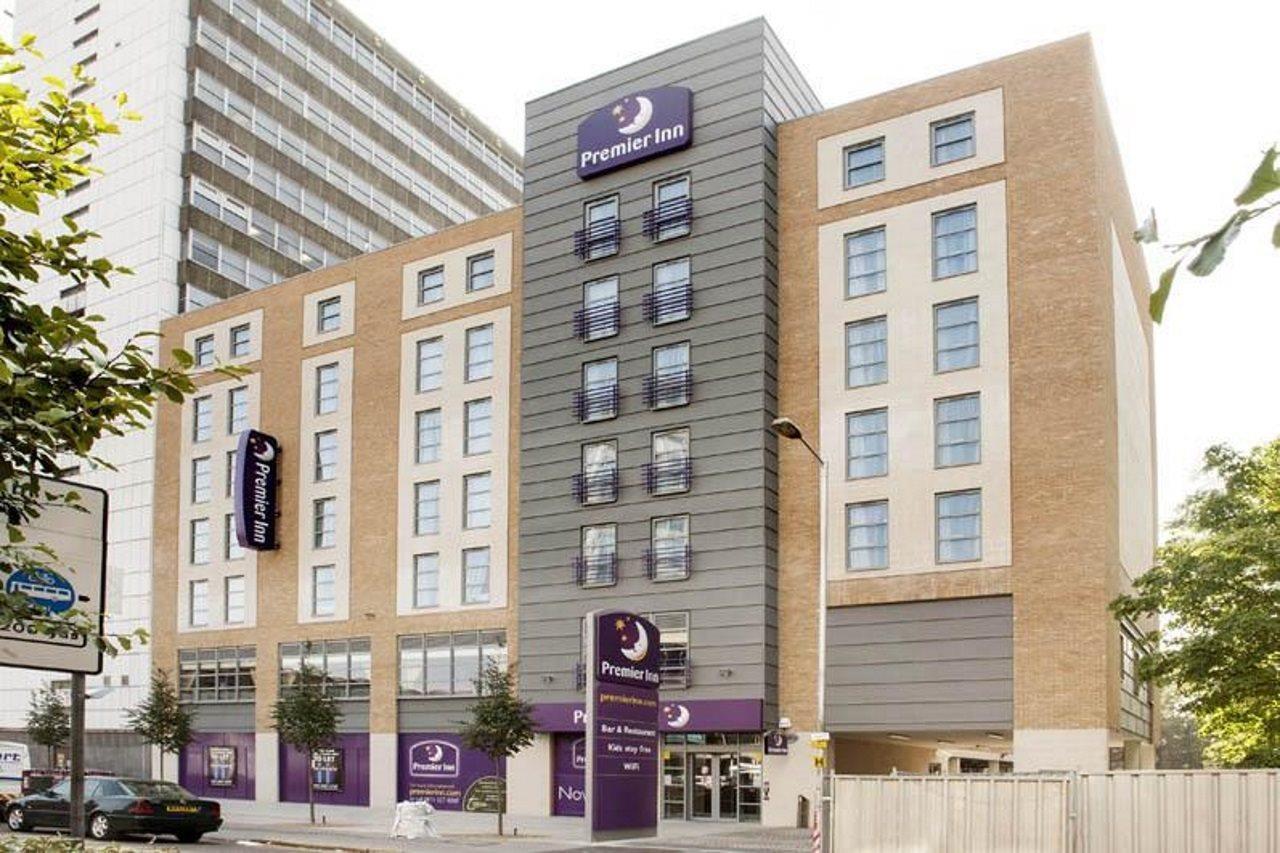 Premier Inn London Croydon Town Centre Bagian luar foto