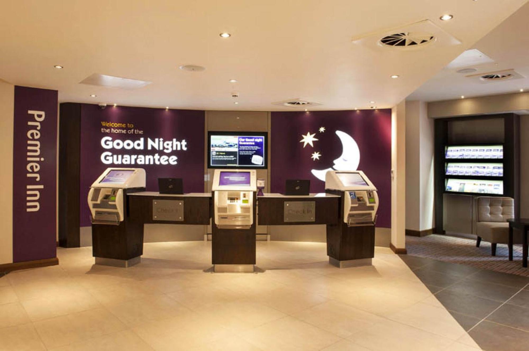 Premier Inn London Croydon Town Centre Bagian luar foto