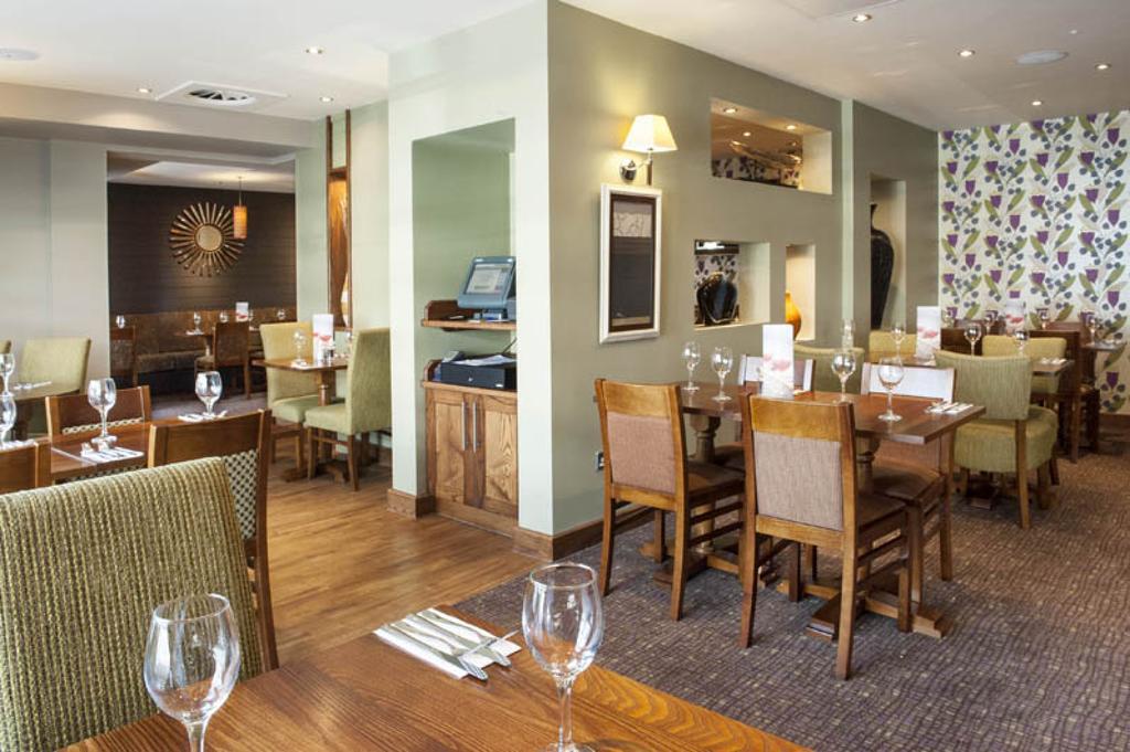 Premier Inn London Croydon Town Centre Bagian luar foto
